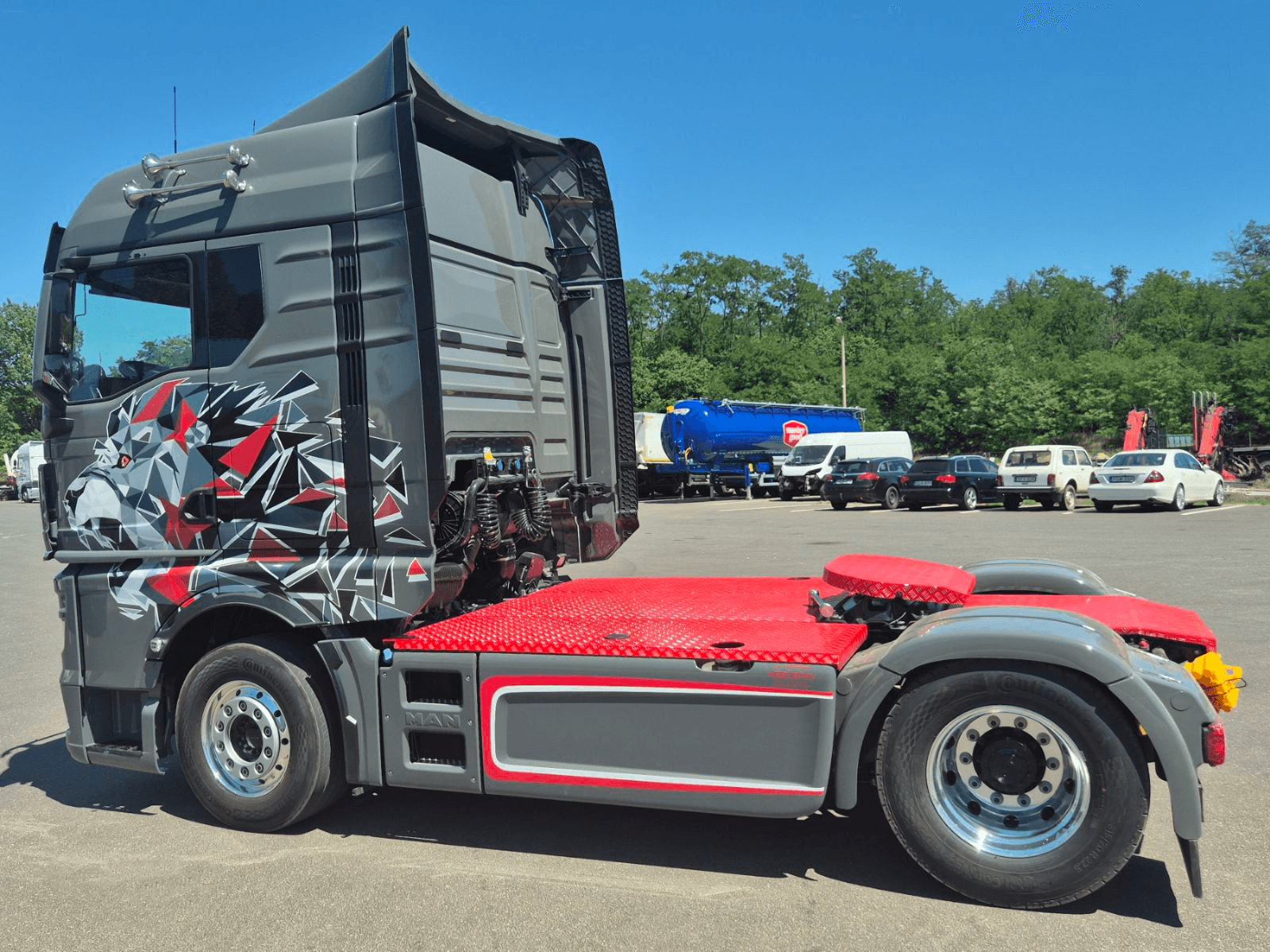 Bespoke and reliable – 3. kép